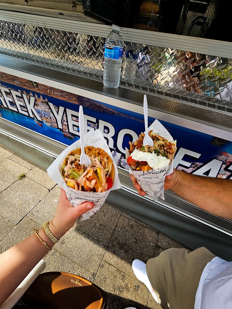 Greek Gyros Eatery Photo 2