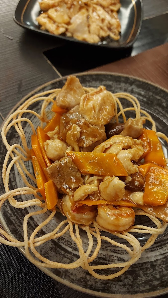 IZUMI Restaurant Cinese Giapponese Photo 6