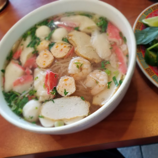 Pho Shrimp Crab Fish