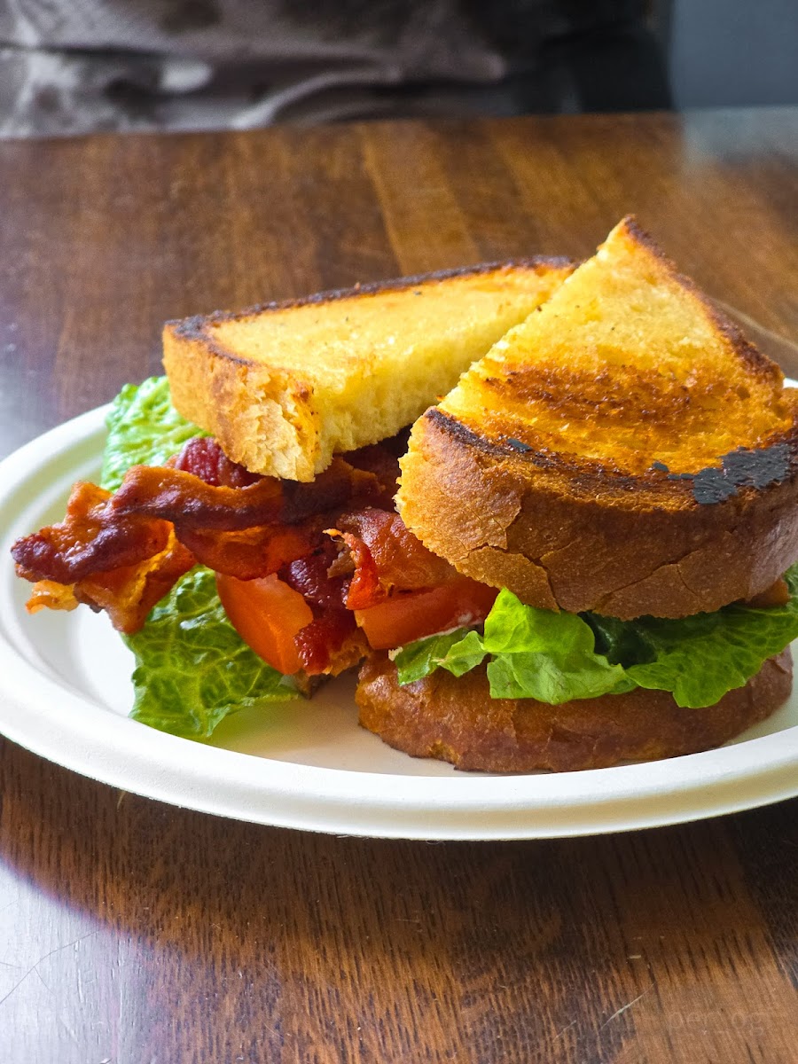 Happy & More Bakery & Cafe Photo 6