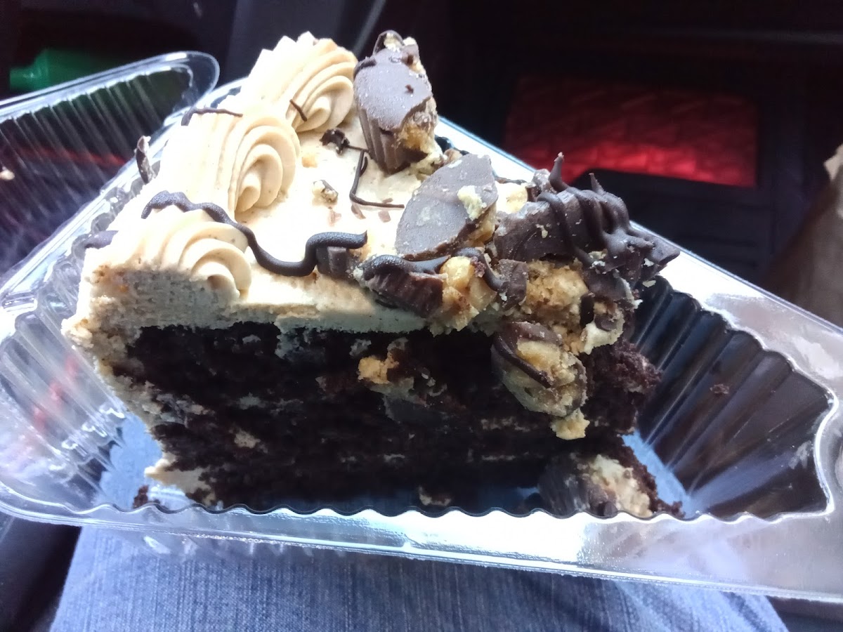 Happy & More Bakery & Cafe Photo 8