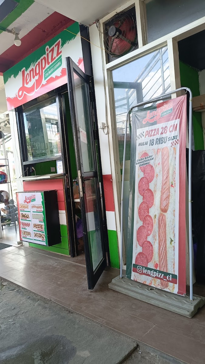 lengpizz banjarbaru Photo 4