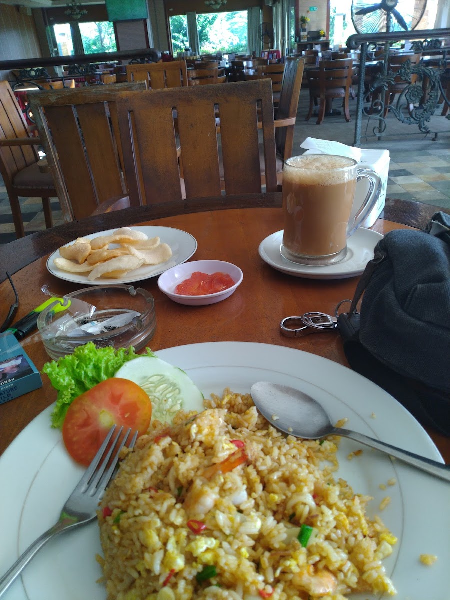 Royal Sumatra Restaurant & Club House Photo 5