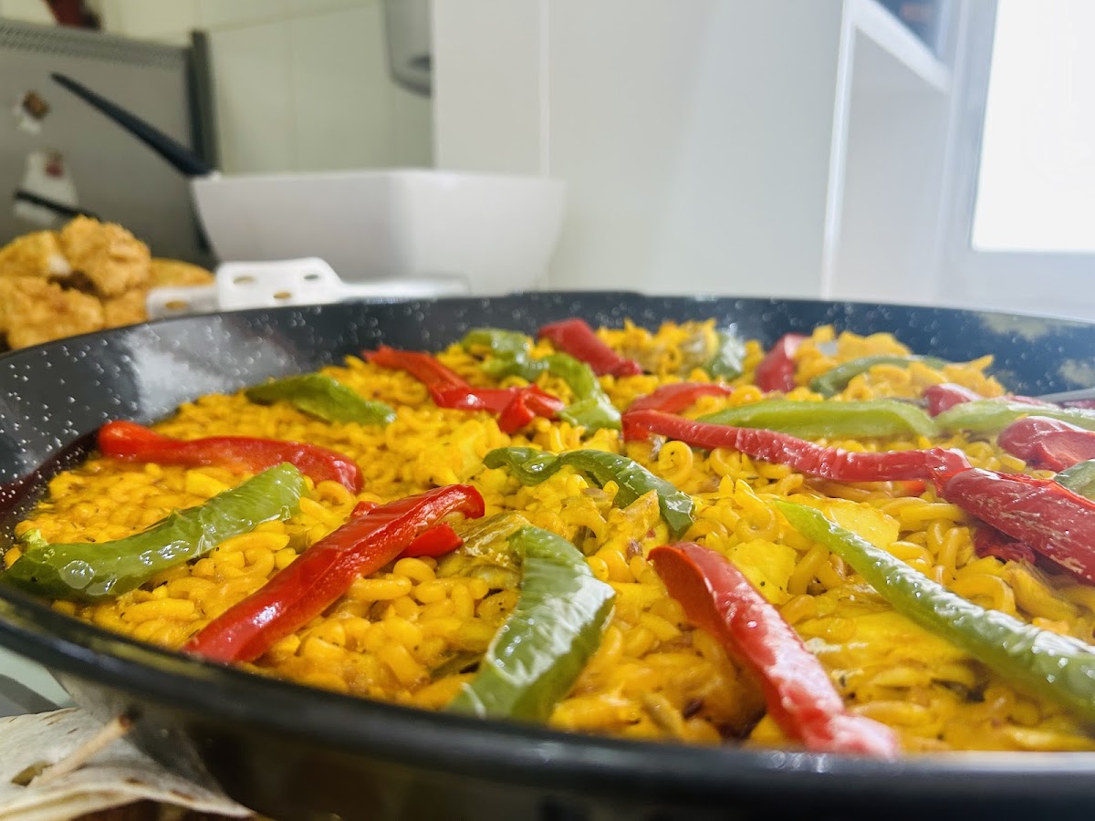Sabores Comidas para llevar y asador de pollos Photo 8