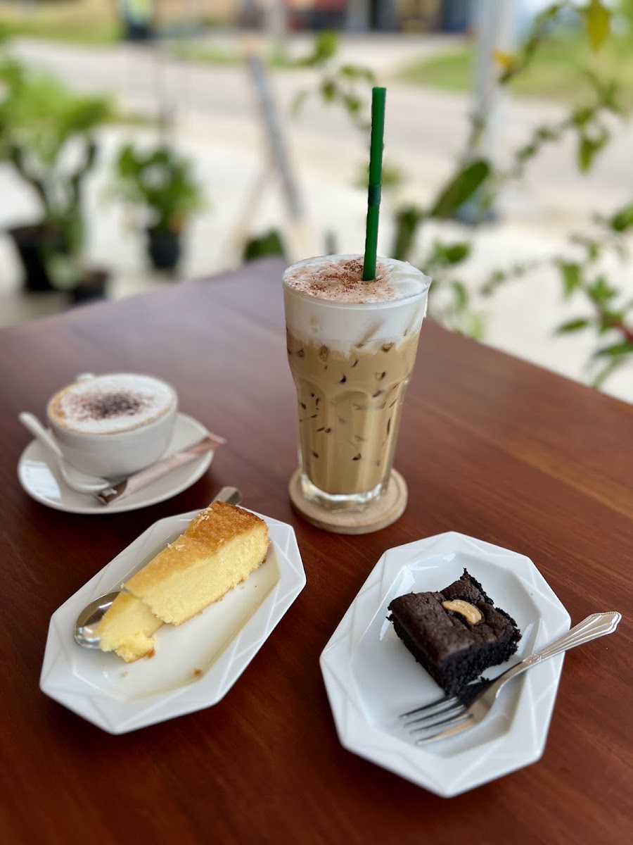 Coffee Cup Cafe Yao Noi Island Photo 8
