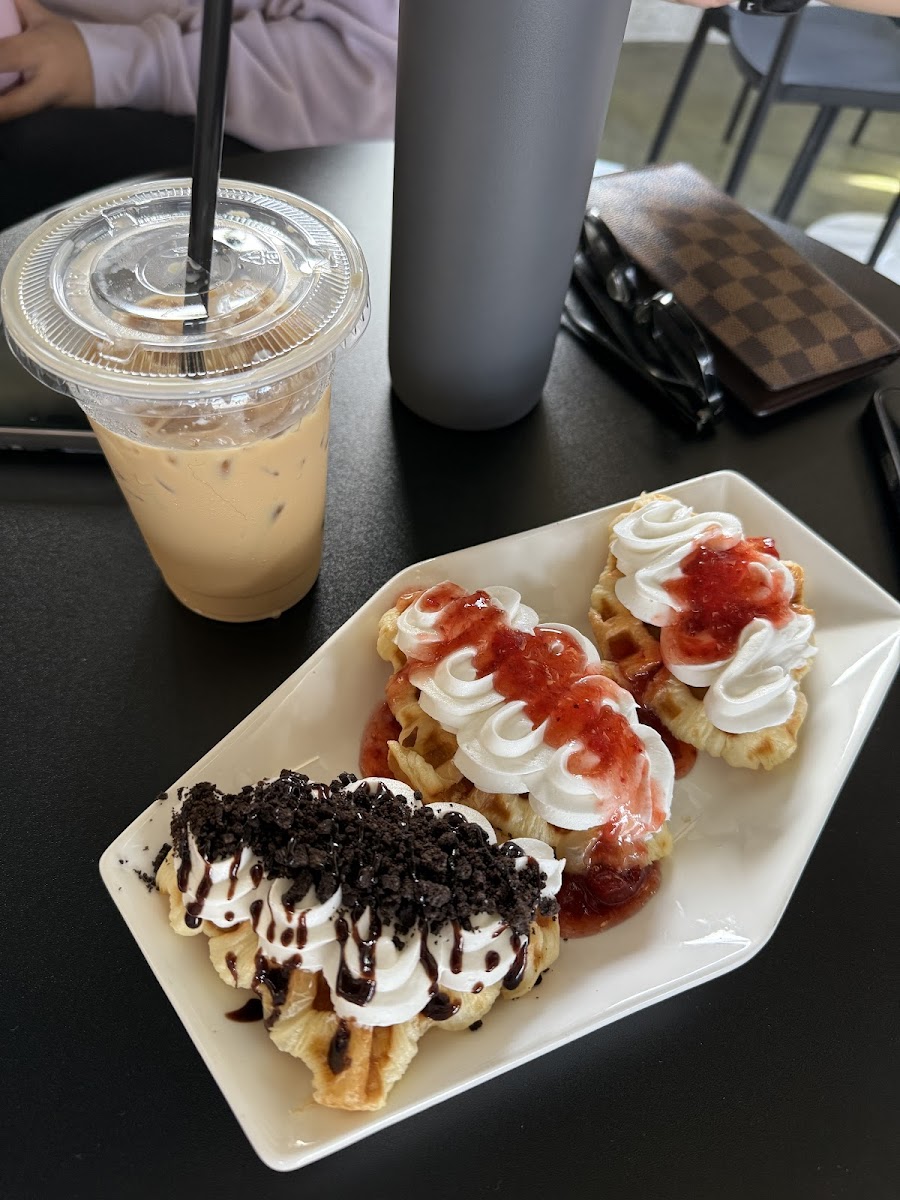 18 Grams Cafe Photo 7