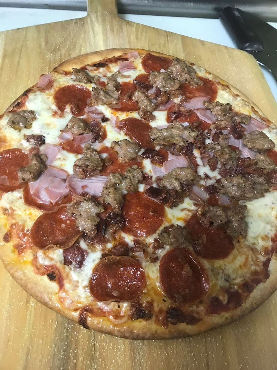 National Pizza Pub and Grille Photo 4