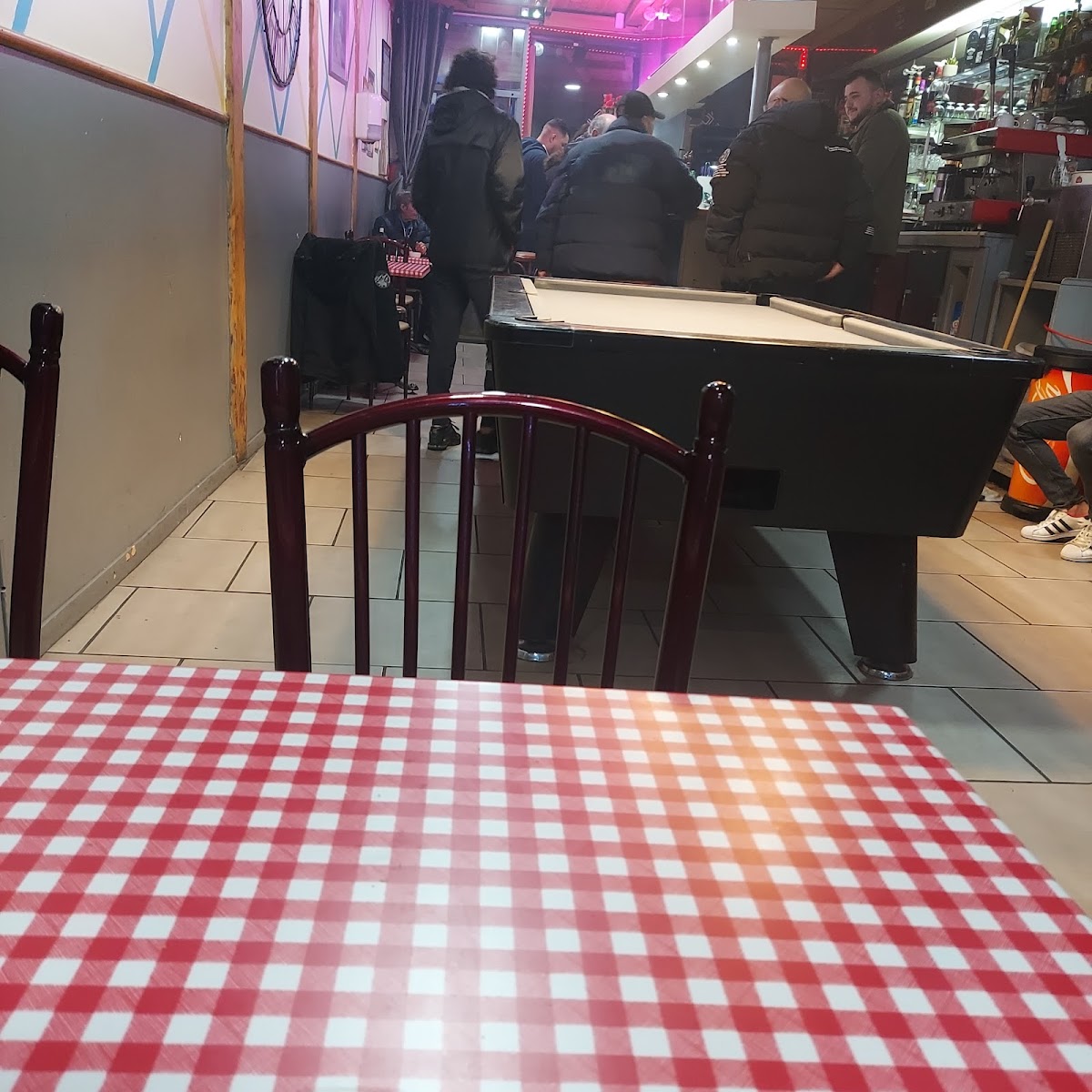 Café au Bonheur Photo 3