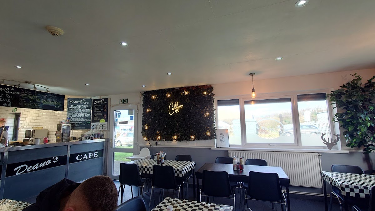 Deano's Cafe