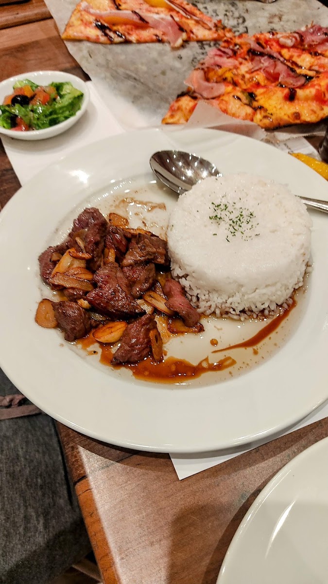 Mama Lou's Italian Kitchen- SM City Bataan Photo 7