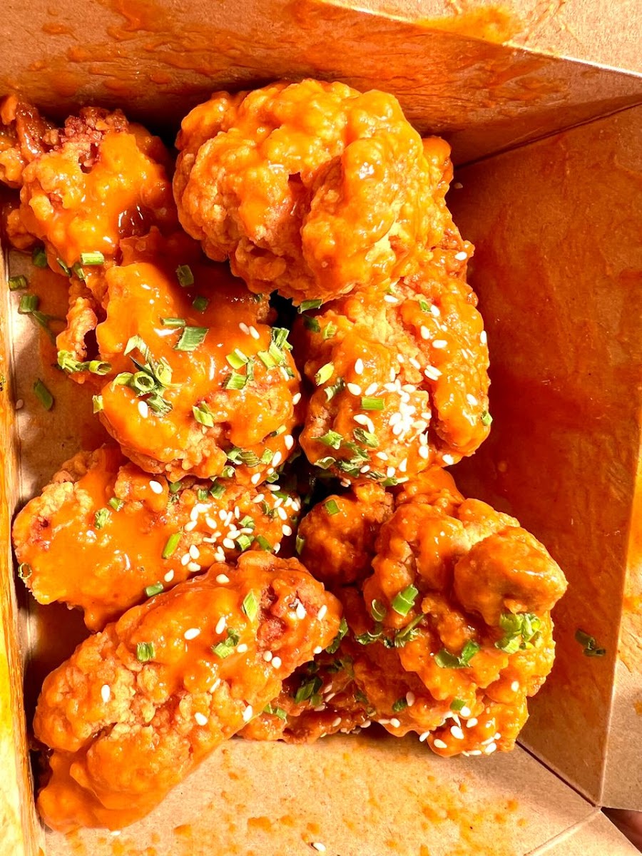 JUICIT UP - Buns n’ wings Photo 10