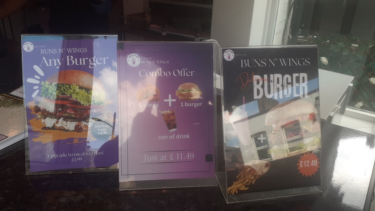 JUICIT UP - Buns n’ wings Photo Menu 2