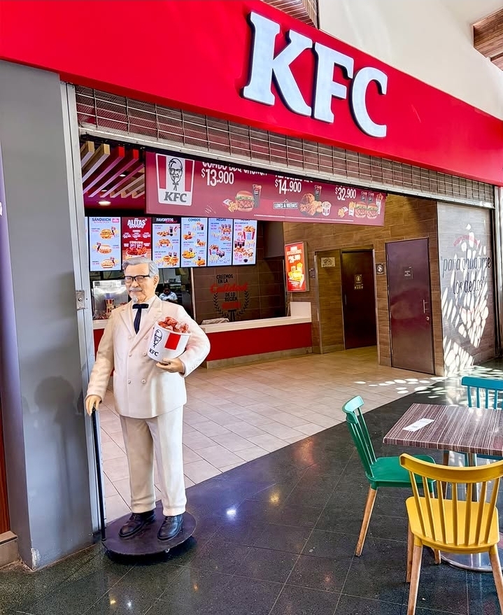 KFC Viva Envigado Photo 4