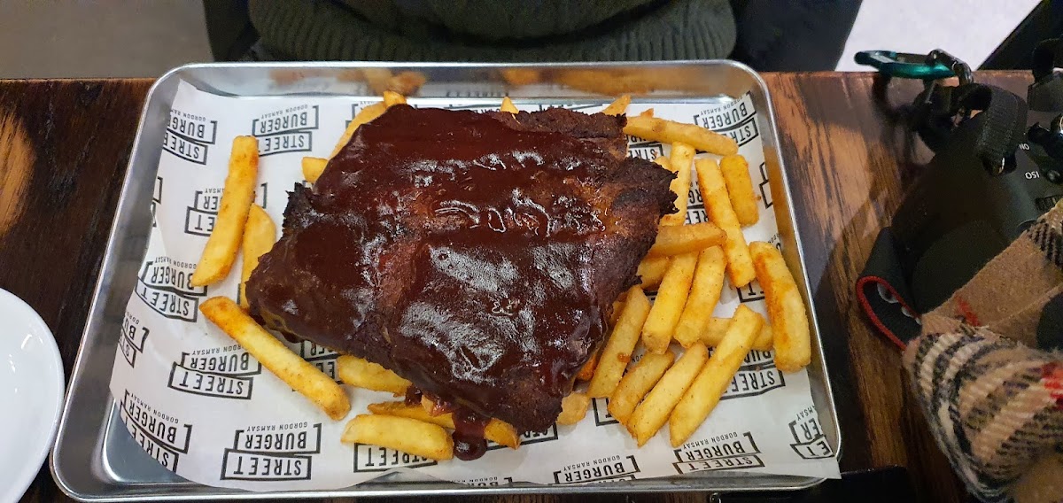 Gordon Ramsay Street Burger - Edinburgh Photo 7