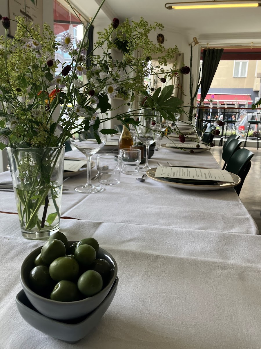 Talea - Italienisches Botanisches Bistro und Restaurant Photo 5