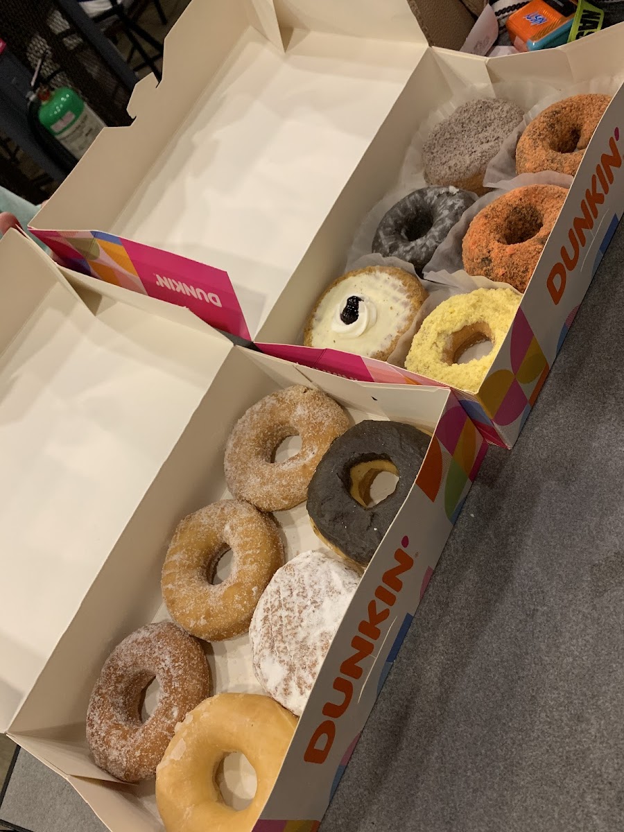 Dunkin' - Primark Cainta Photo 2