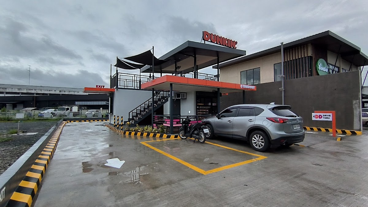 Dunkin' - Primark Cainta Photo 3
