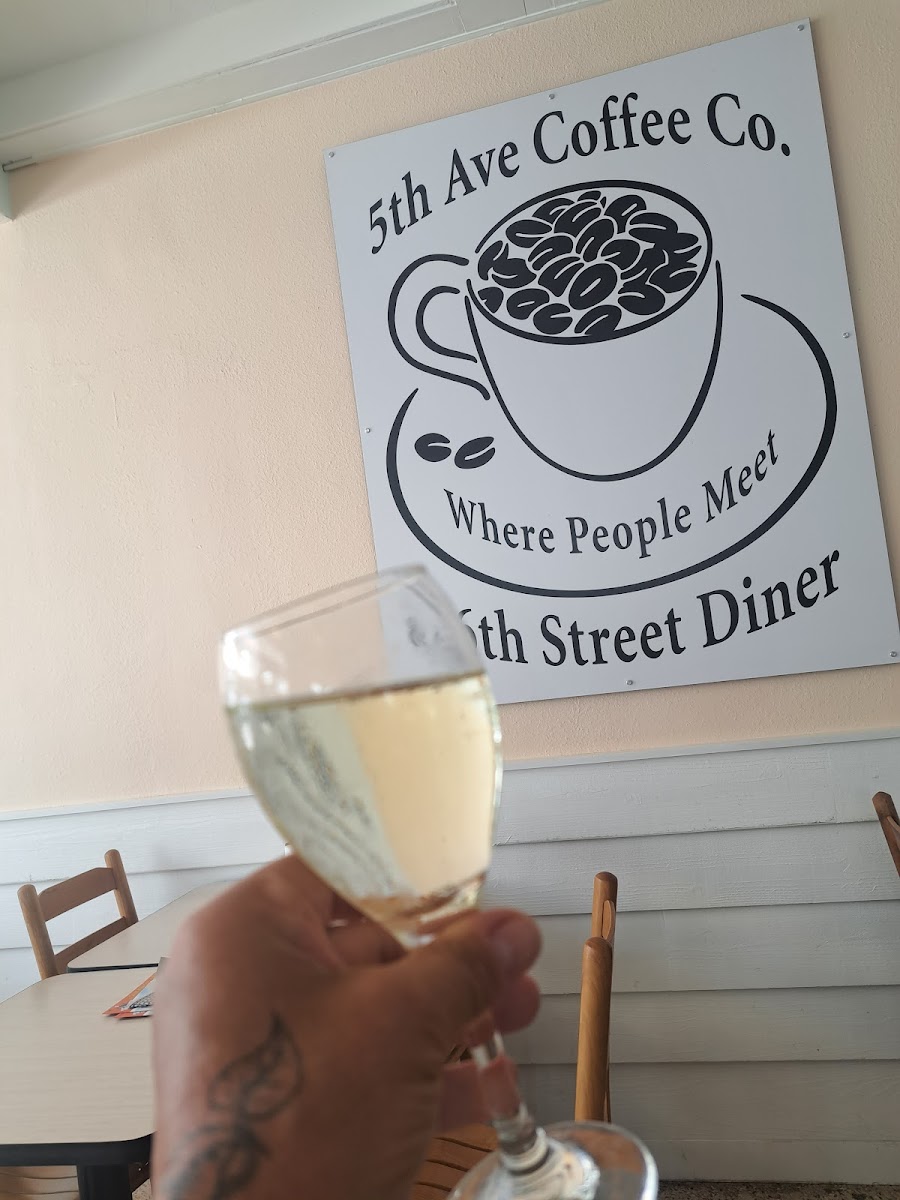 5th Avenue Coffee Co & 6th Street Diner Photo 4