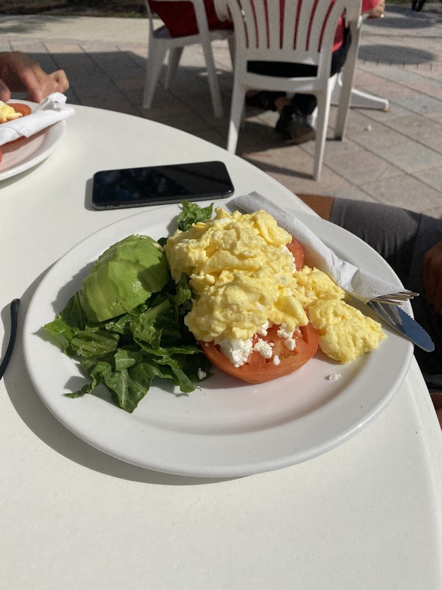 5th Avenue Coffee Co & 6th Street Diner Photo 7