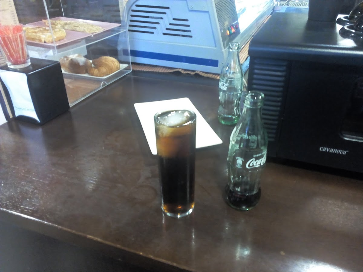 Cafeteria Plaza Alta Photo 8