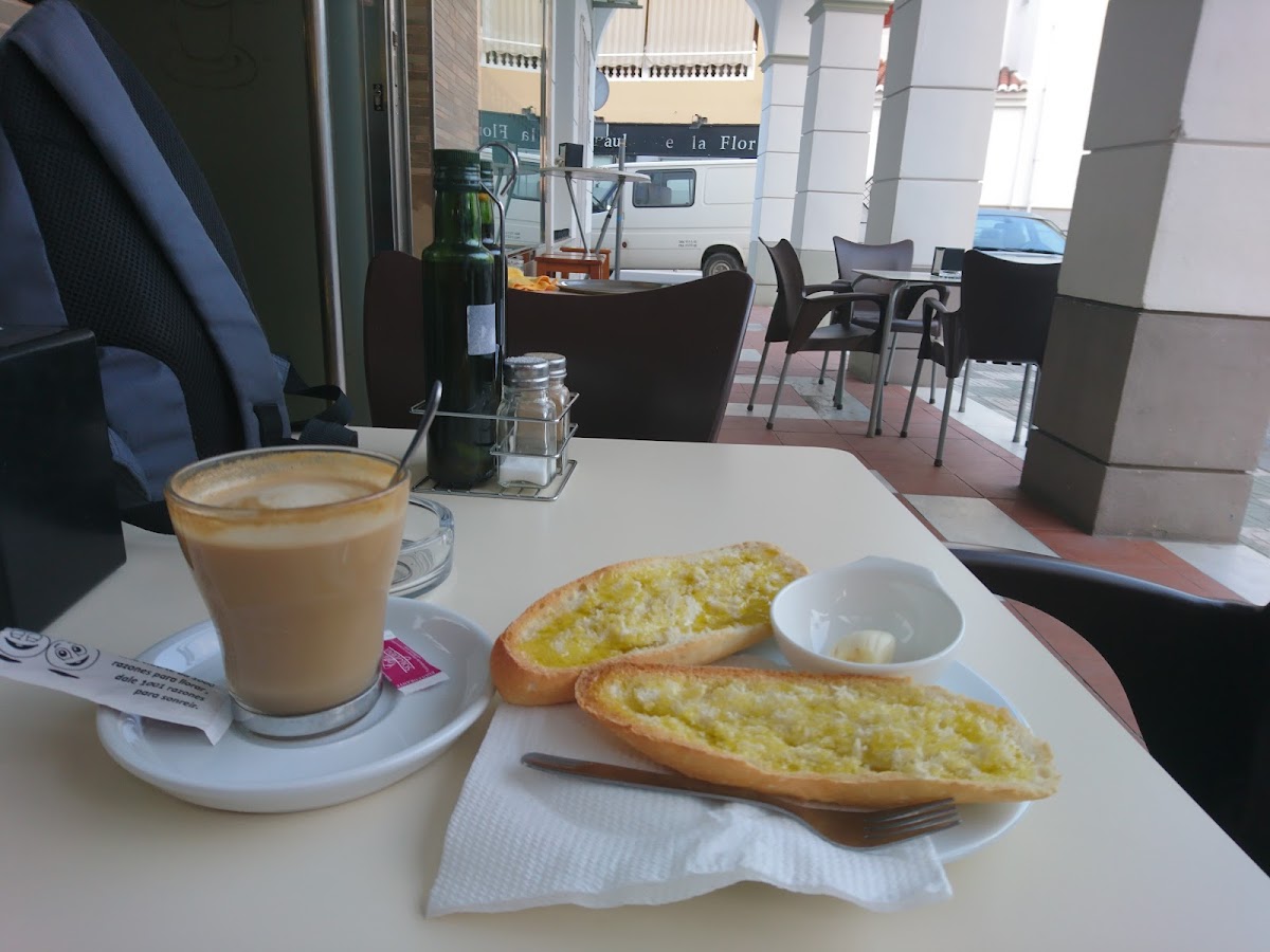 Cafeteria Plaza Alta Photo 9