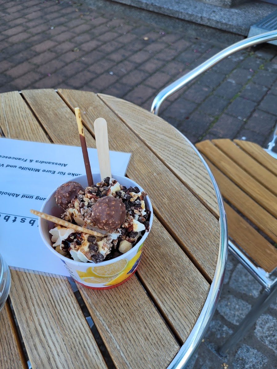 Eiscafé Sardegna Schmelz Photo 9