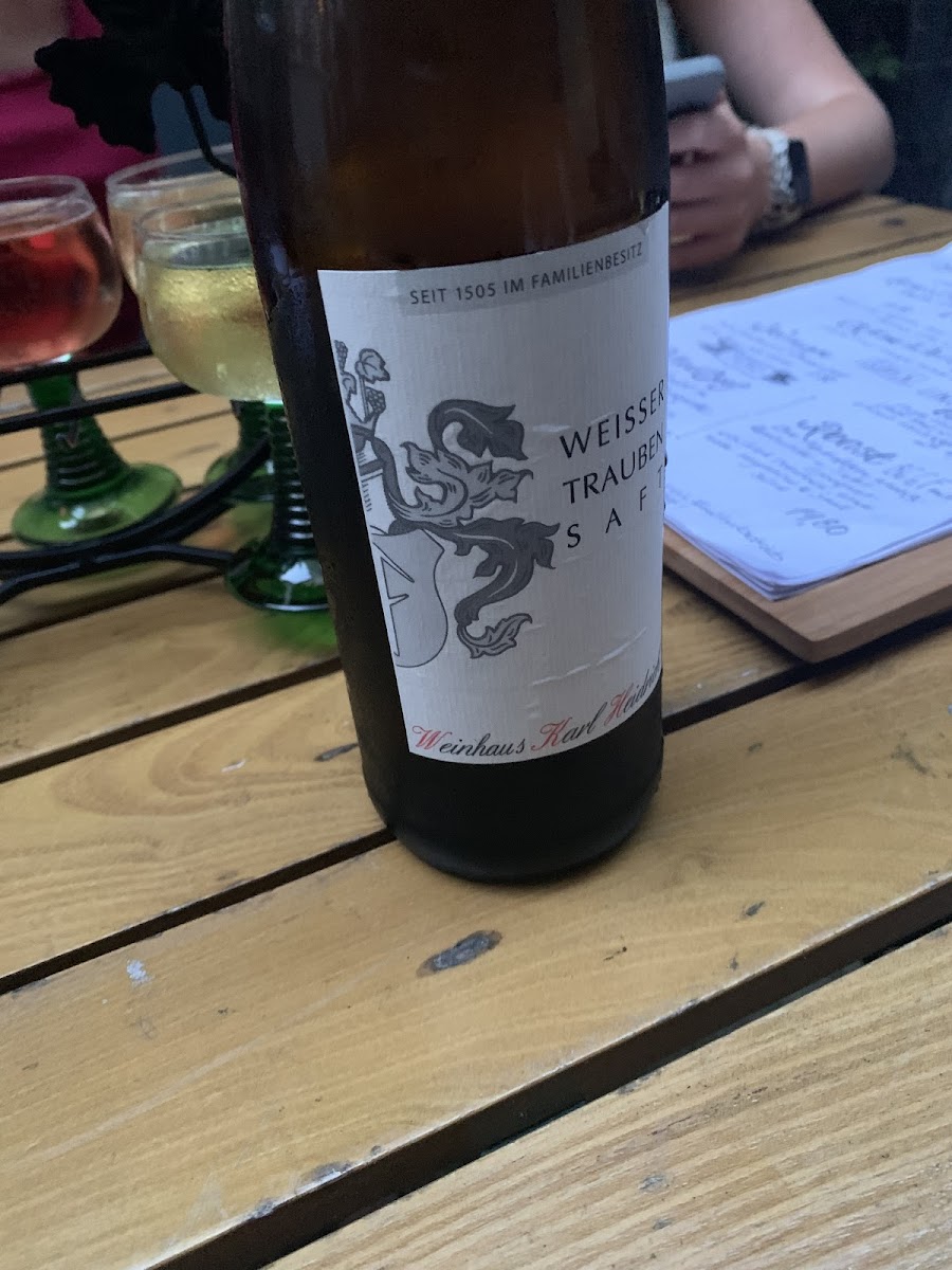 Weingut Karl Heidrich Photo 8