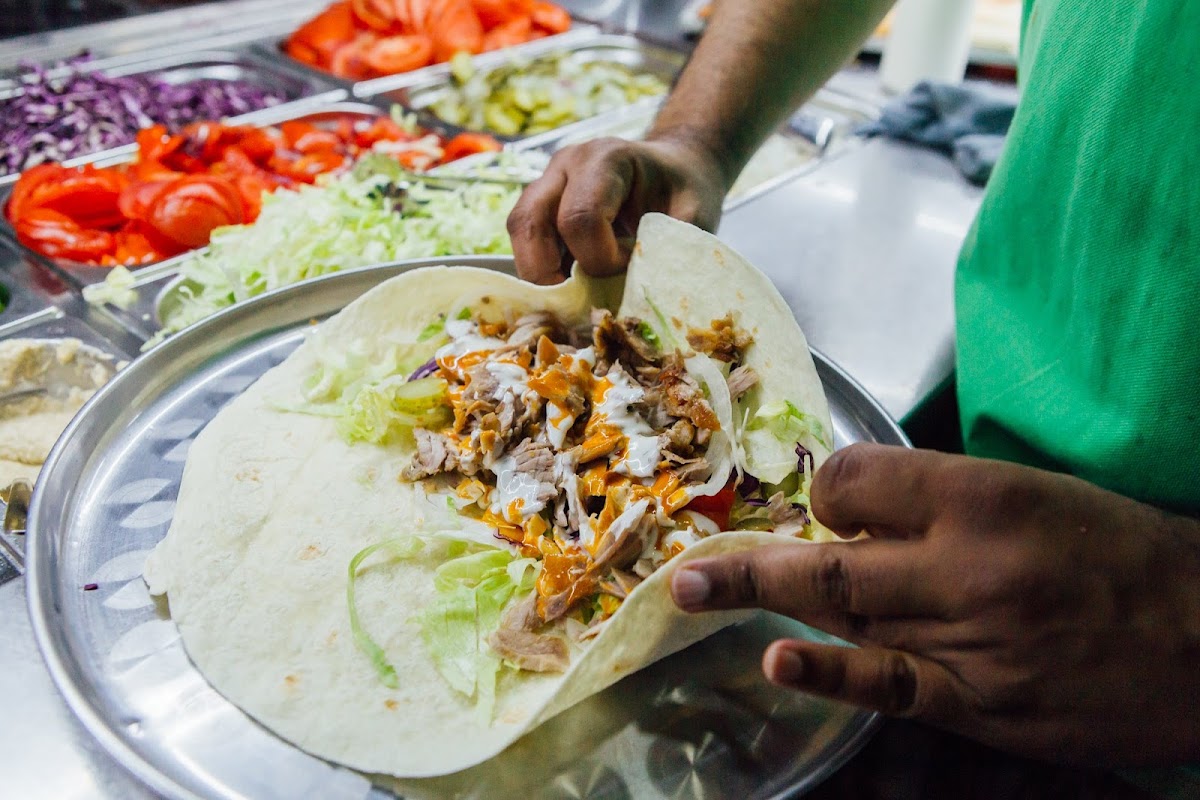 Farooq Doner Kebab Pizzeria Photo 7