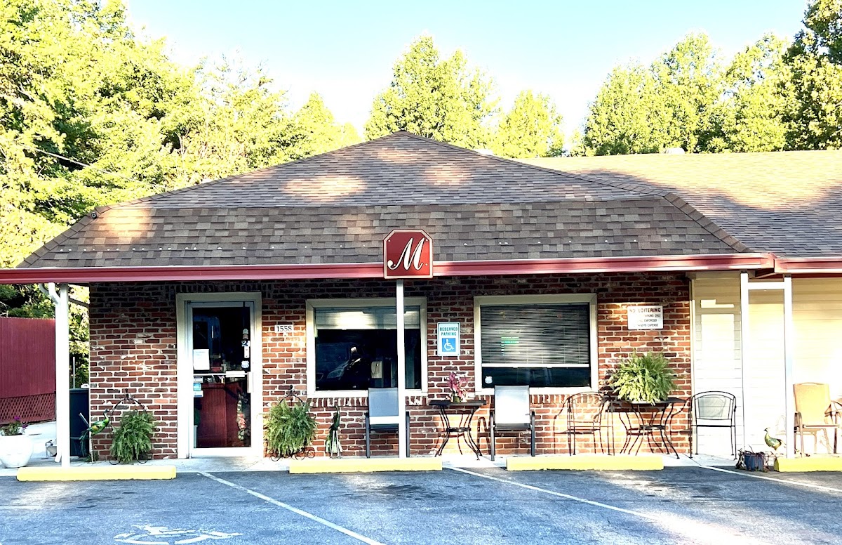 Merredith's Restaurant & Catering Photo 3