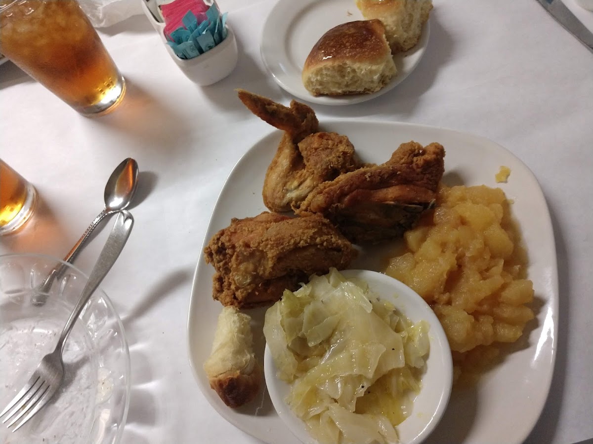Merredith's Restaurant & Catering Photo 9