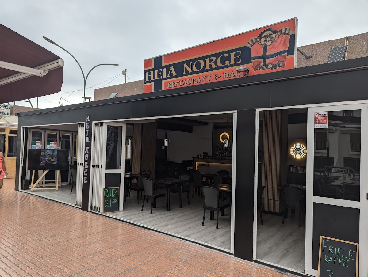Heia Norge Bar & Restaurant Photo 3