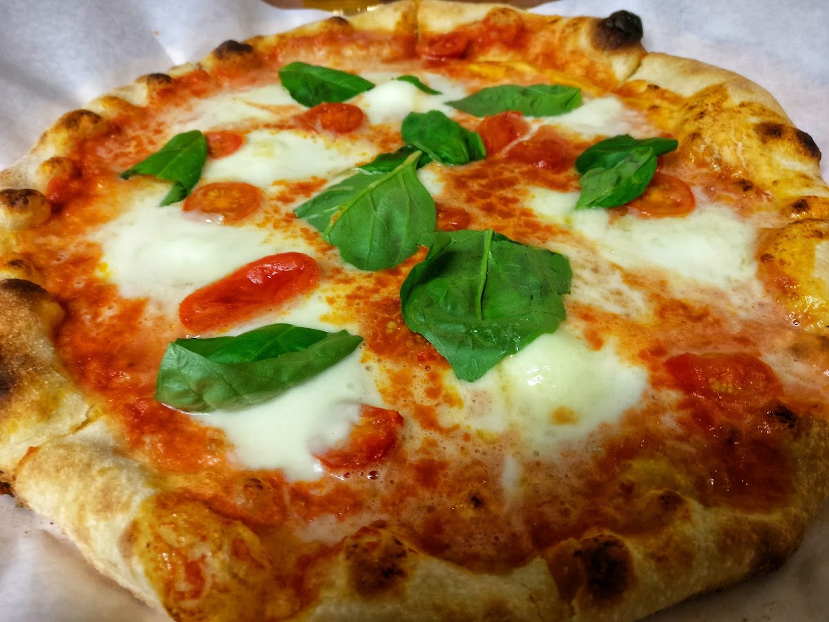 Pizzeria La Taranta Photo 6