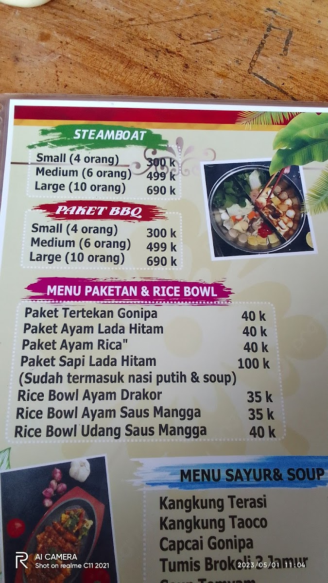 MAULANA Villa & Cafe Photo Menu 9