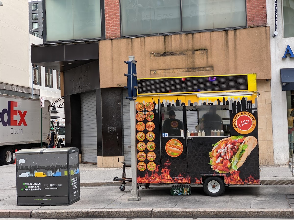 Brother's Kitchen Halal Food