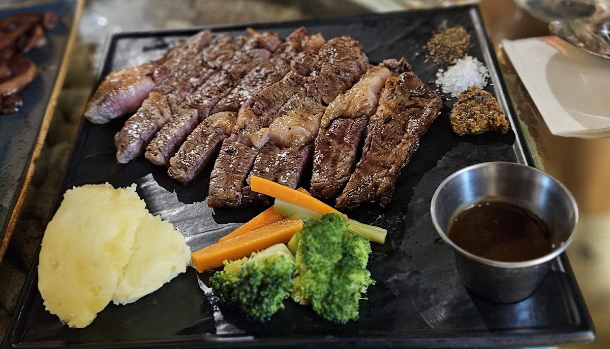 Rare Food & Wine Photo 3