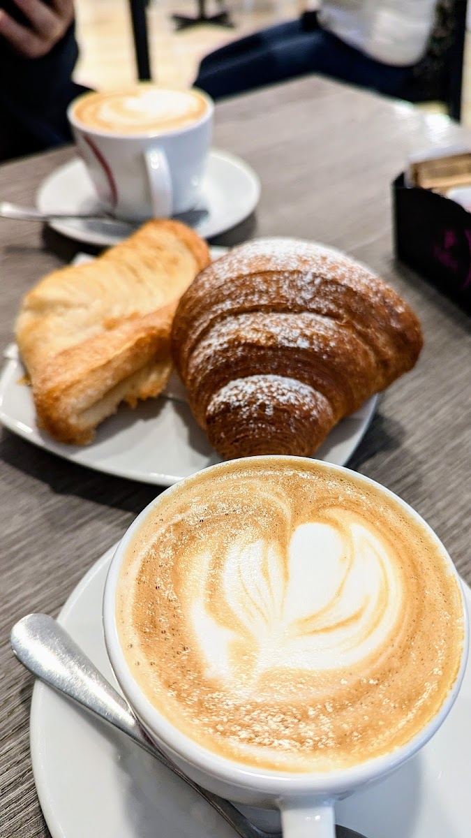 Il Sorriso Coffee & Sandwiches Photo 5