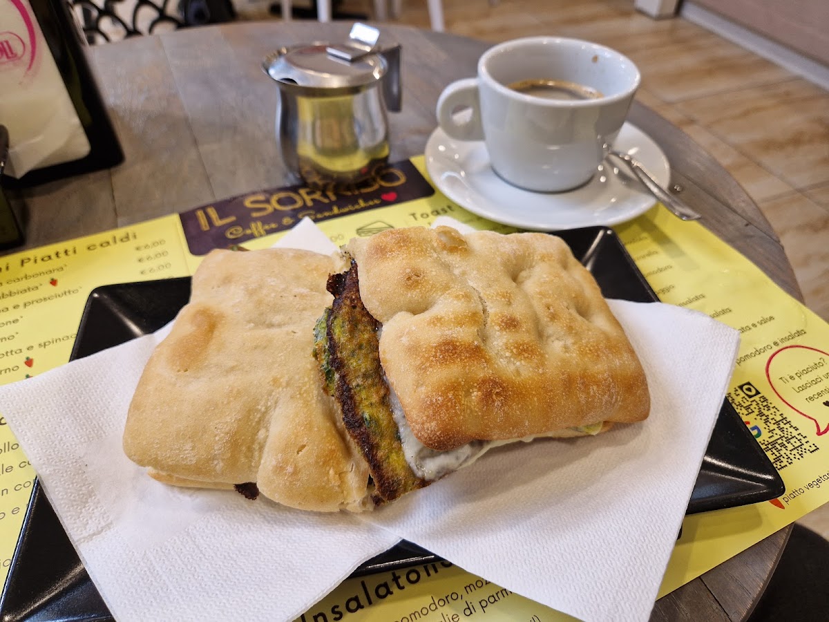 Il Sorriso Coffee & Sandwiches Photo 9