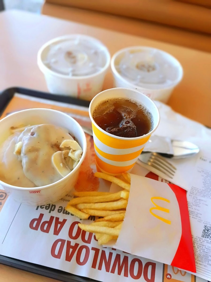 McDonald's Bacnotan Photo 3