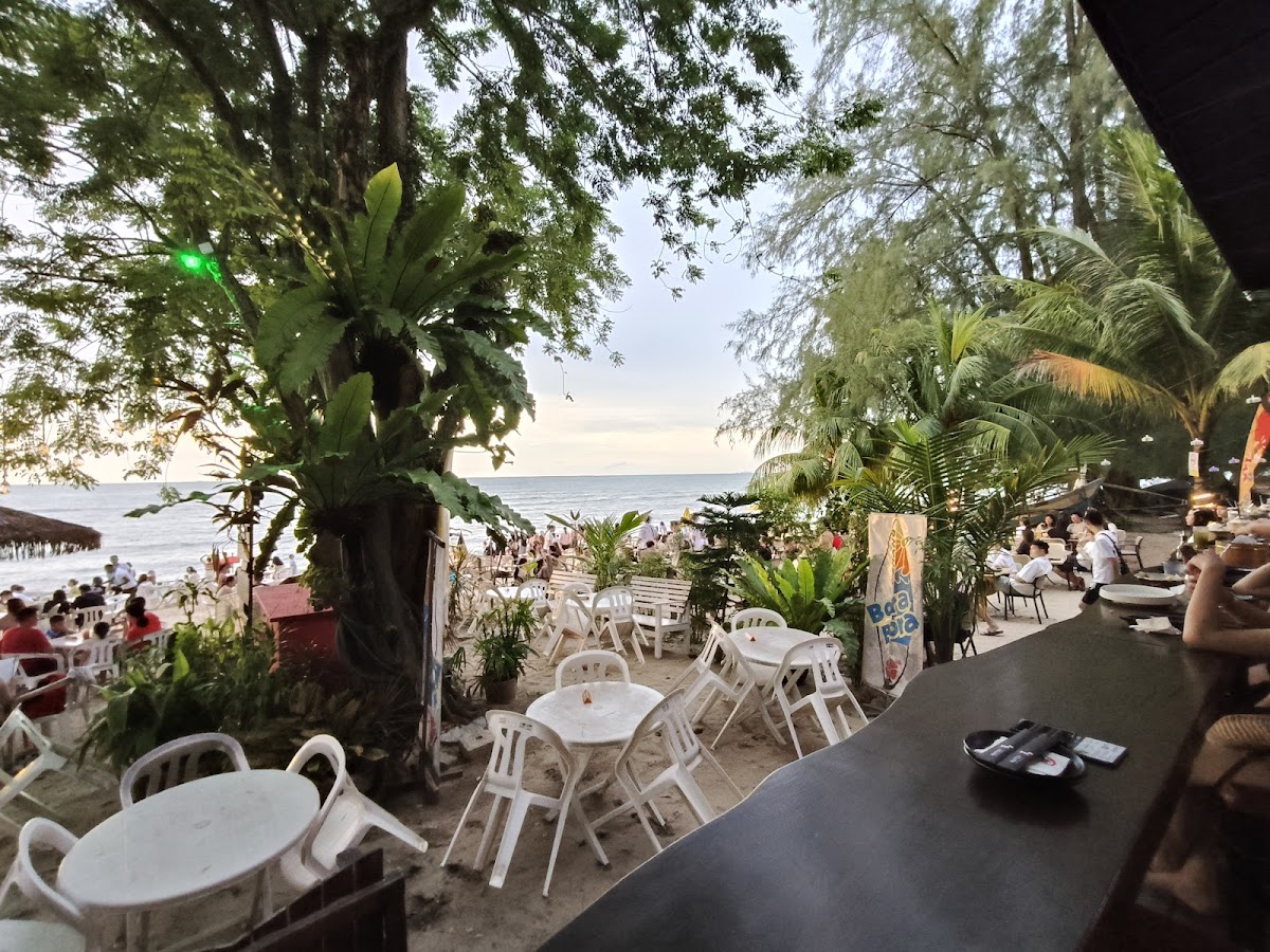 Natsu Bar & Dining