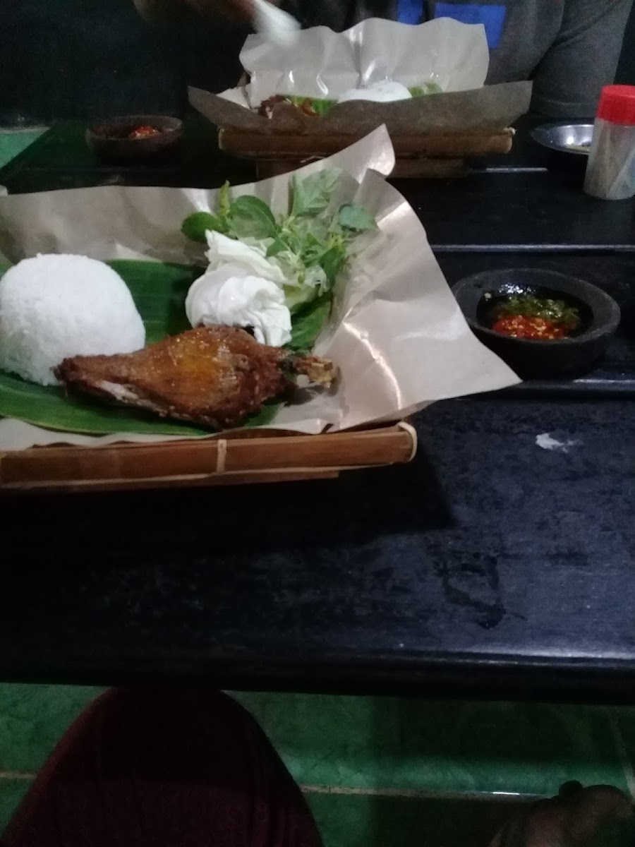 BEBEK GORENG KALIJO TANBU Photo 5