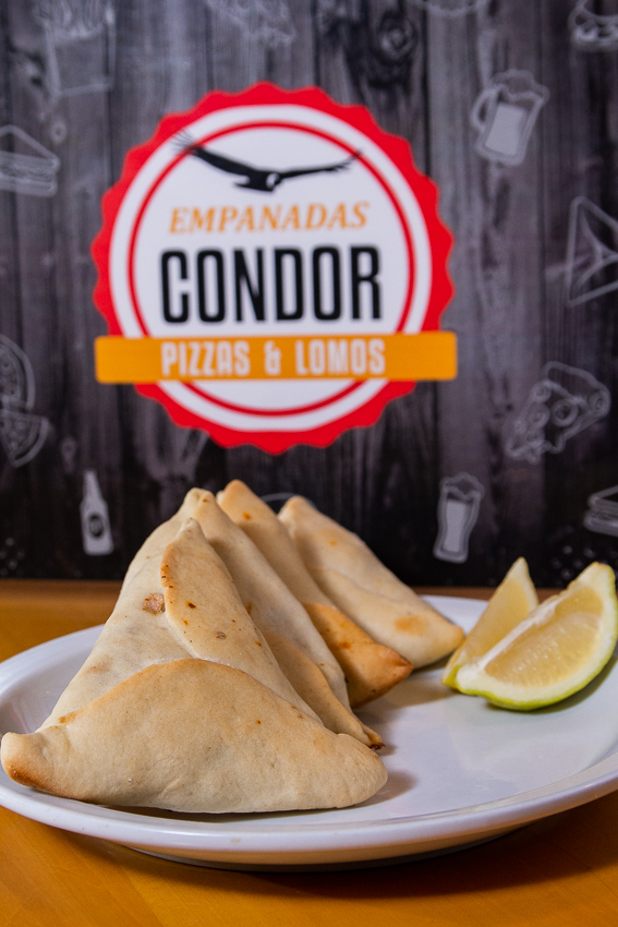CONDOR Lomos&Empanadas Suc. MONSEÑOR Photo 4