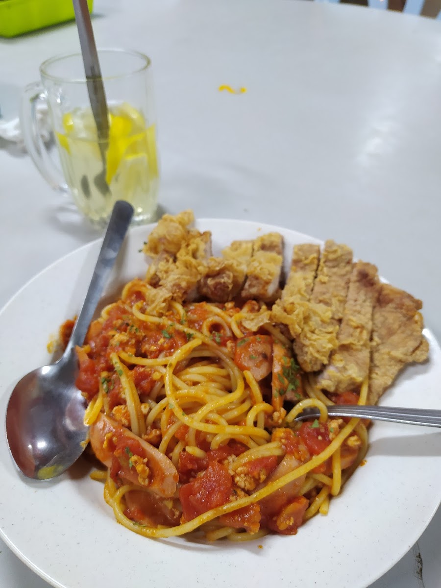 Lucky Moi Fatt Restaurant Photo 10