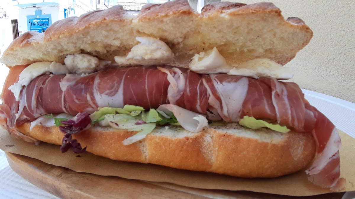 OttantaVogliaCafé | Caffé e Panini Photo 4
