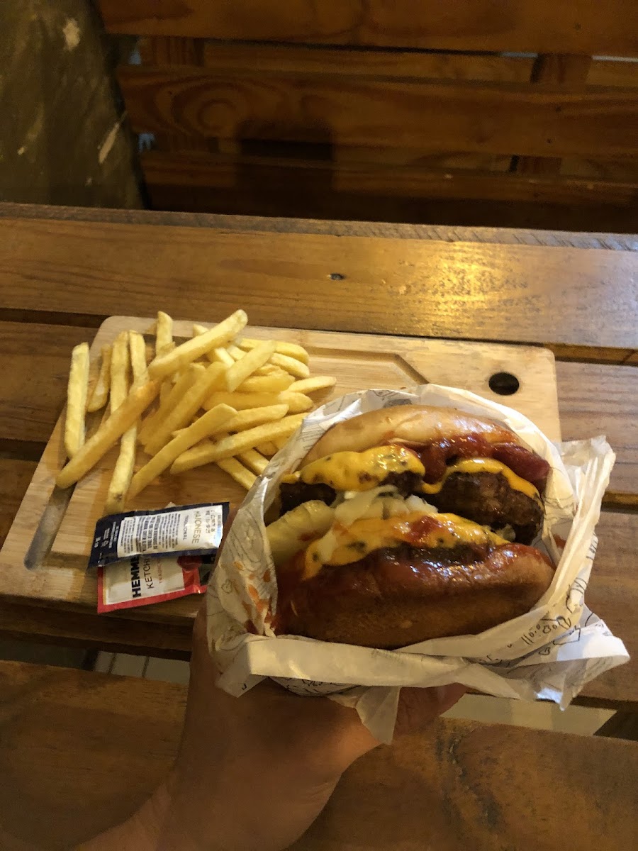 NAGRELHA BURGERS Photo 9