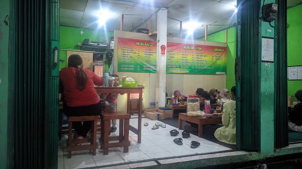 Bakso & Mie Ayam Utomo Cabang 2 Photo 3