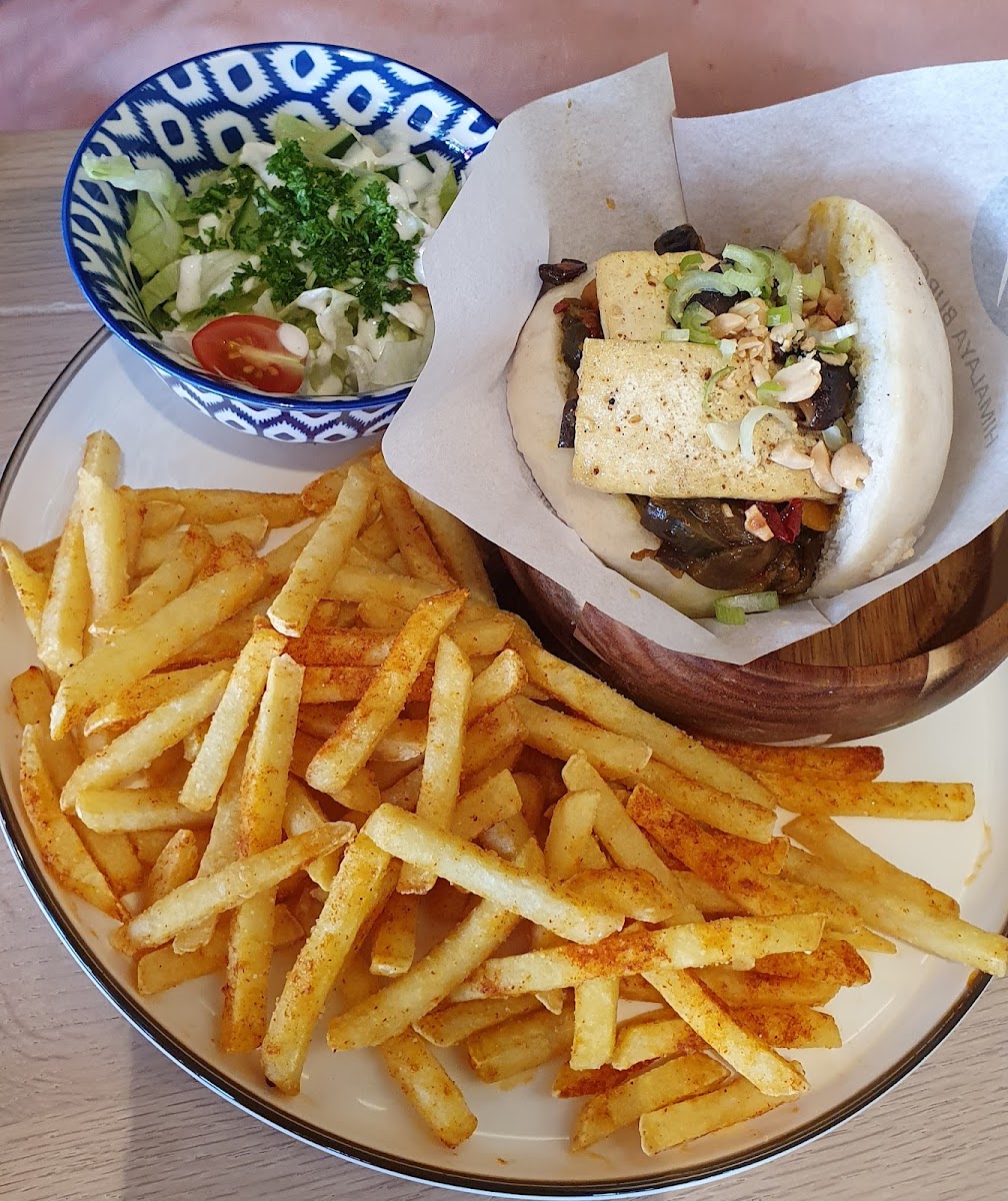 Himalaya Burger & Co. Photo 10
