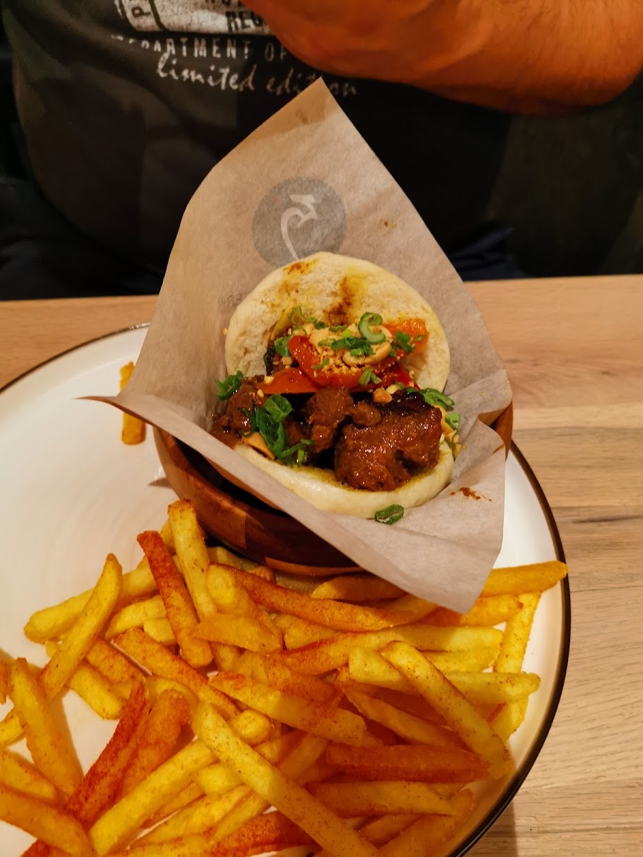 Himalaya Burger & Co. Photo 7