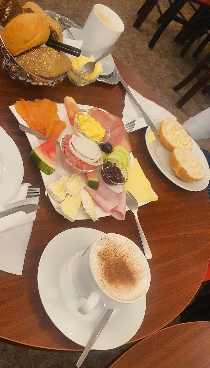 Eiscafé Royal Photo 4