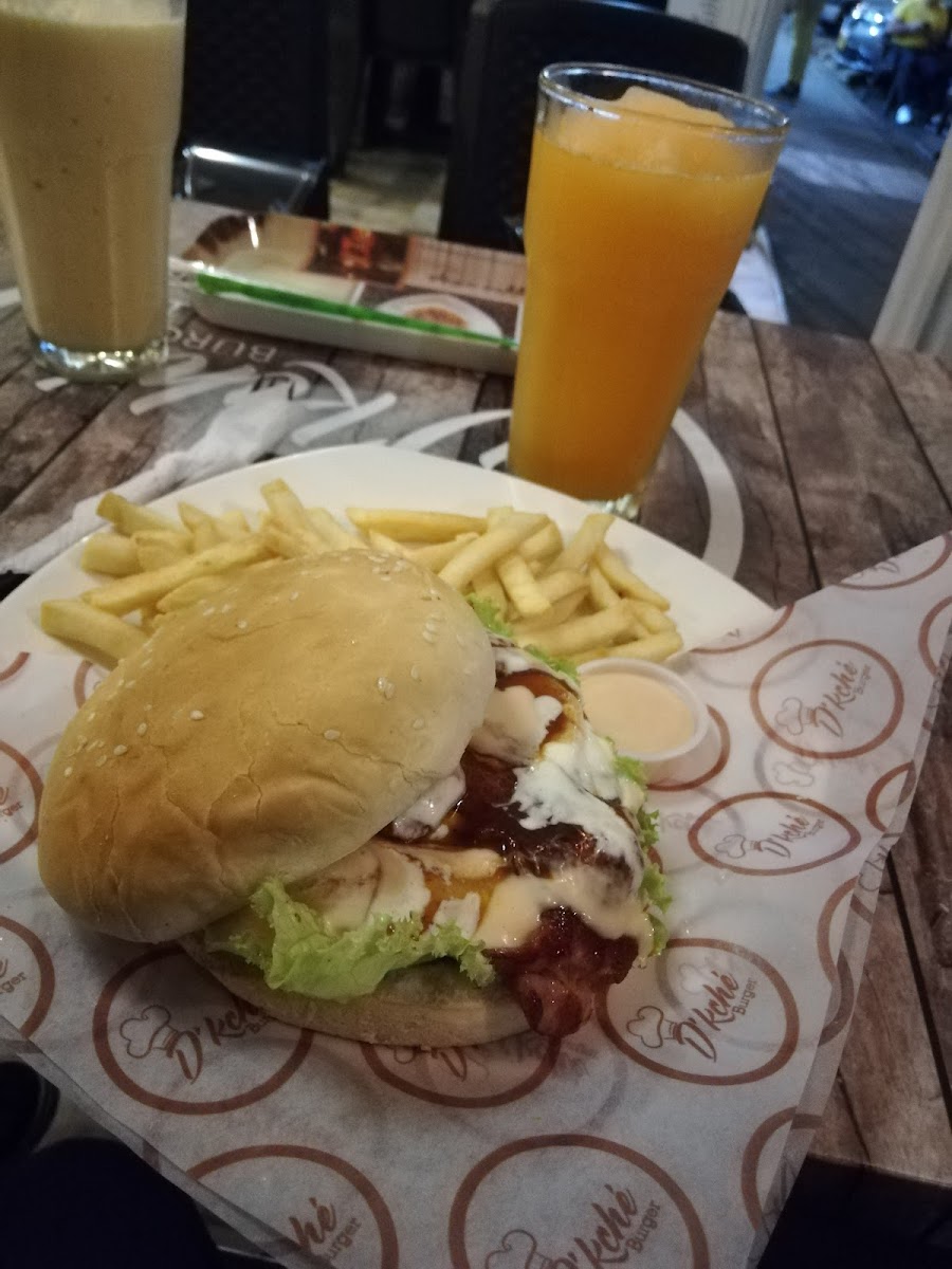D'Kché Burger Terranova Photo 8