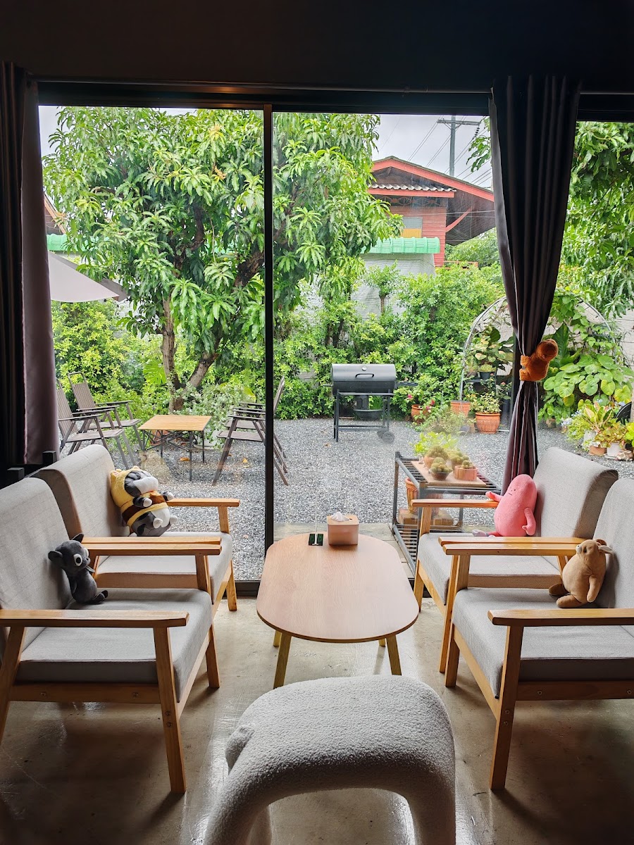 Smooth Vibes Relaxing and Cafe'